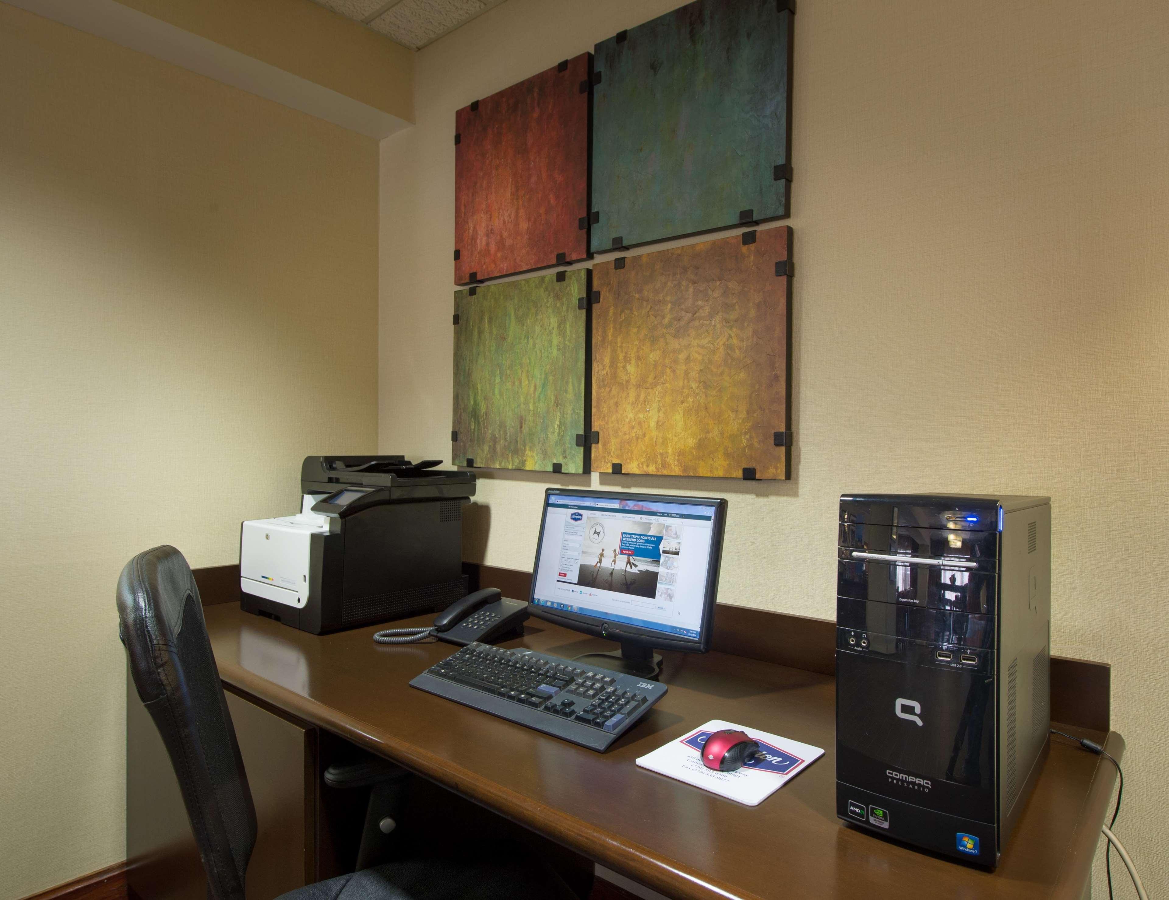 Hampton Inn Gainesville Buitenkant foto