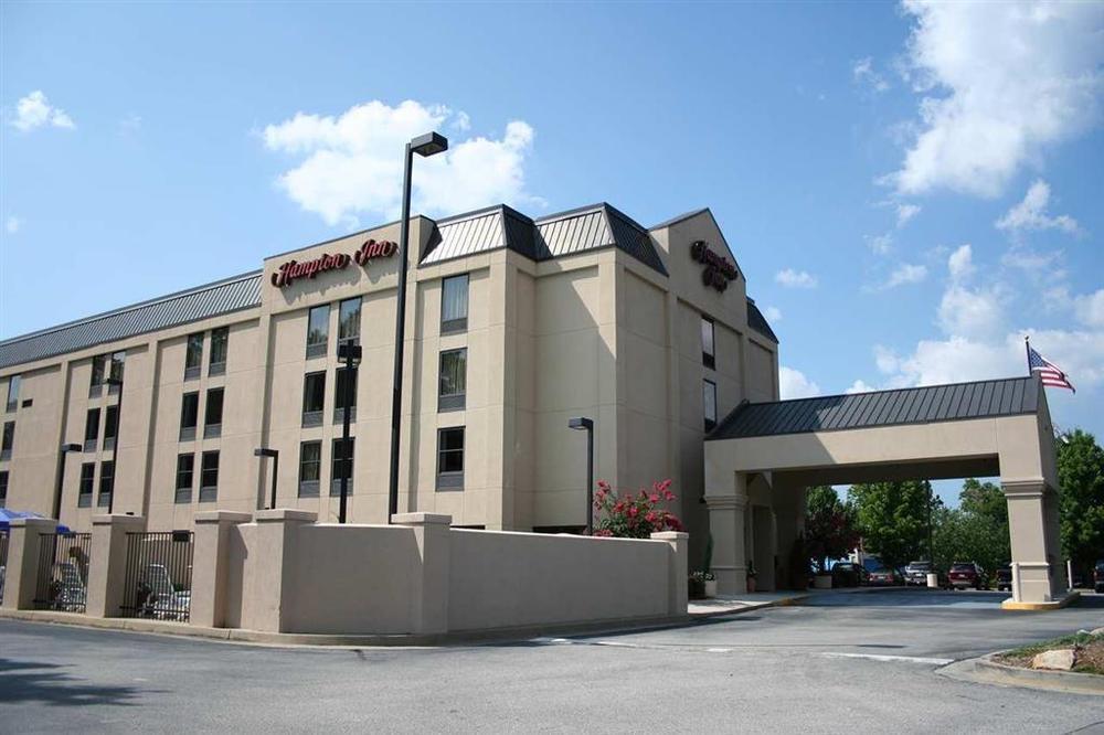 Hampton Inn Gainesville Buitenkant foto